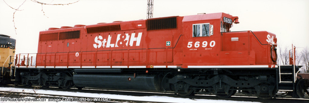 St.L&H SD40-2 5690